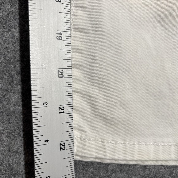 Jag Jeans Womens Size 8 (Fits 30x22) White Jeans Classic Fit Stretch Crop - Picture 13 of 14